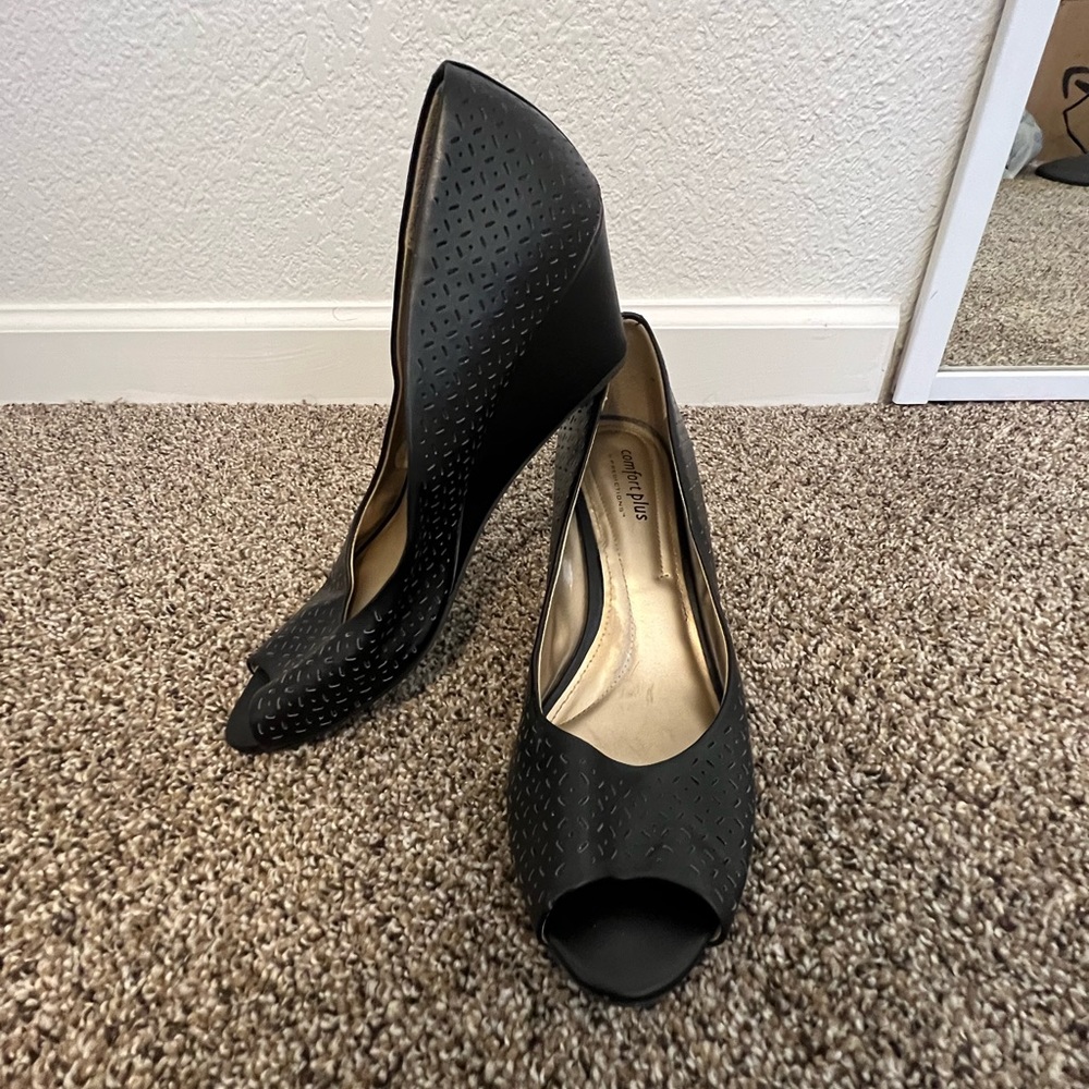 Size 12 Wedges
